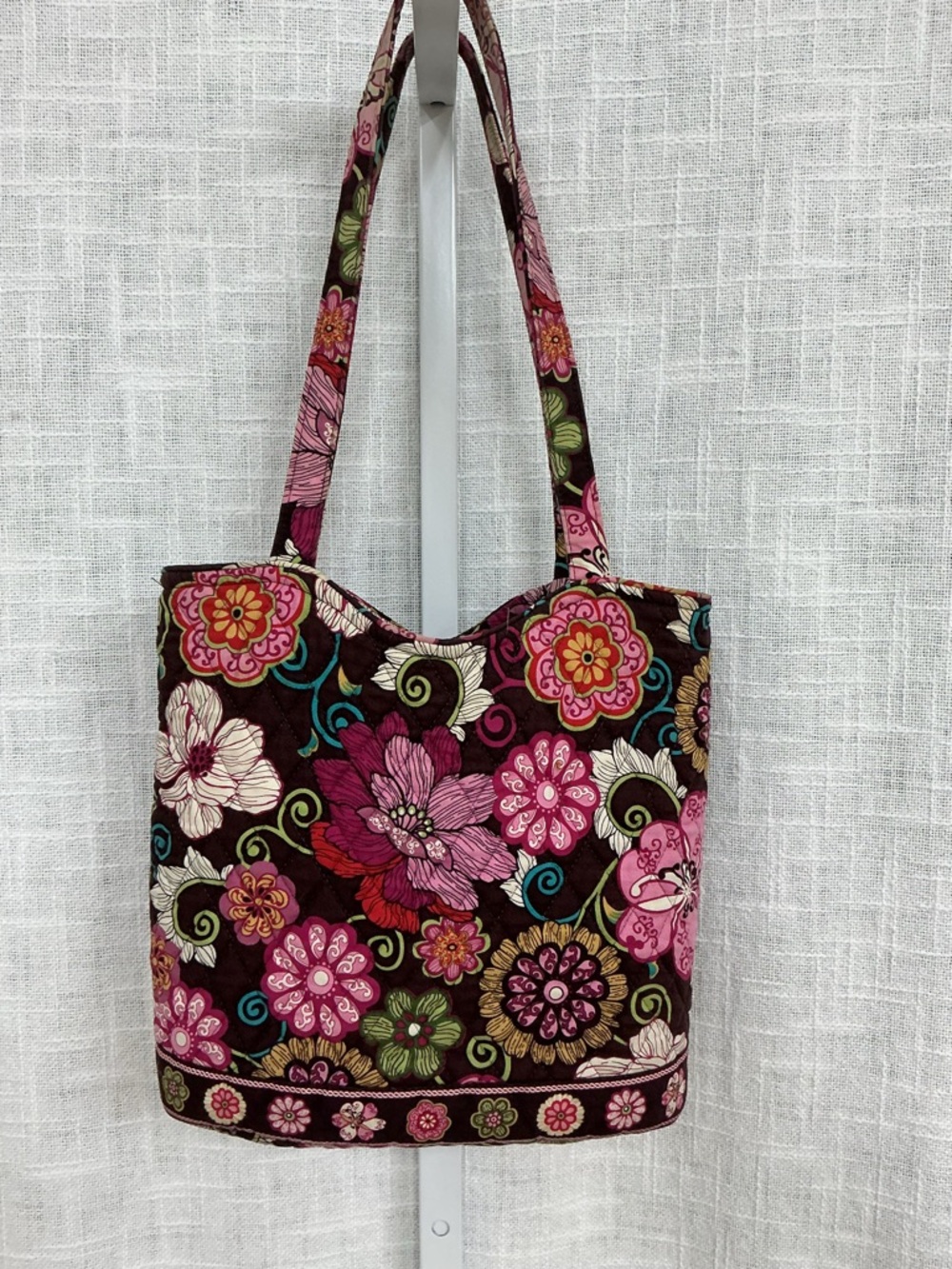 Vera Bradley Quilted Floral Tote Bag - Pink Floral Pattern - Picture 4 of 8